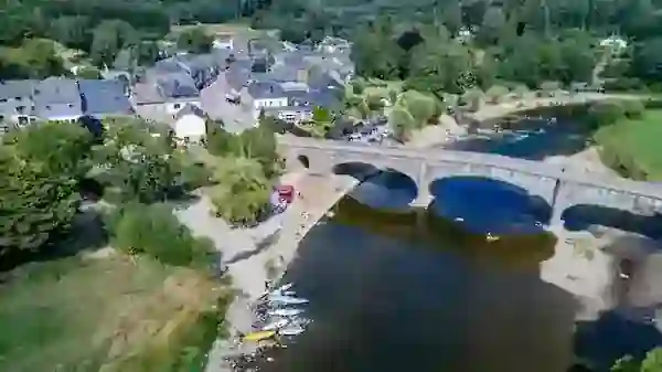 Descente de la Semois en kayak – vue de Vresse-sur-Semois