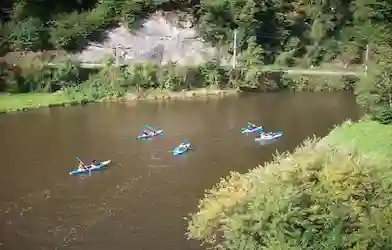 Descente de la Semois en kayak — parcours Poupehan → Vresse (16 km)